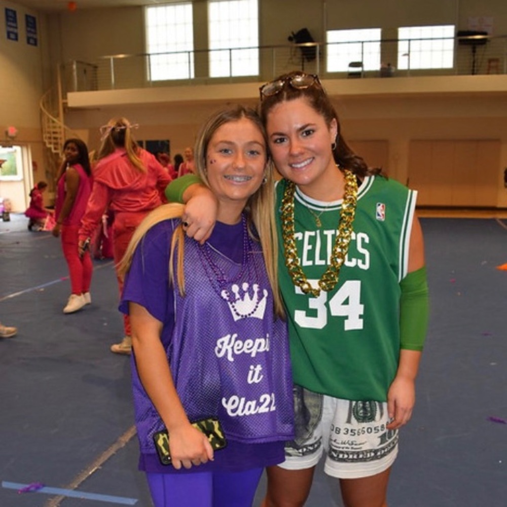 Meet your Posher, Madeline